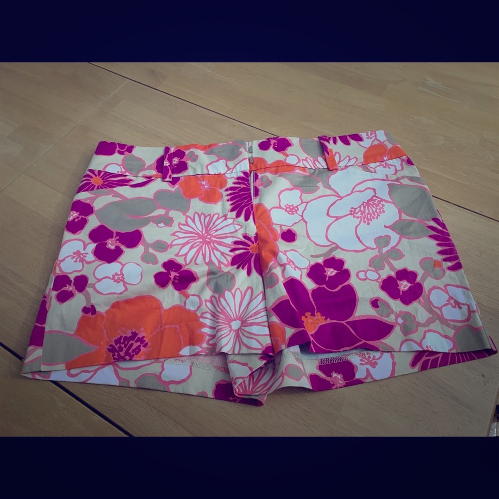 Ann Taylor floral shorts